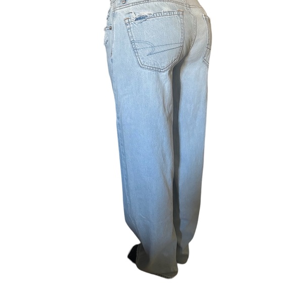 American Eagle Light wash straight wide leg Jeans - Picture 3 of 8